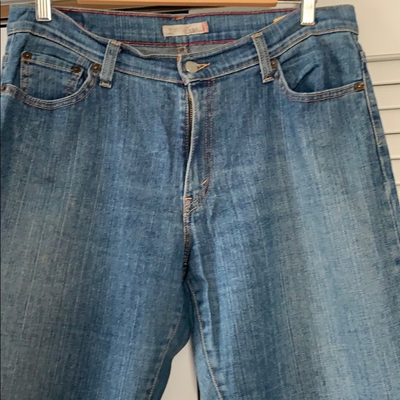 Levi’s 550 Relaxed Boot Cut Jeans - Picture 2 of 5